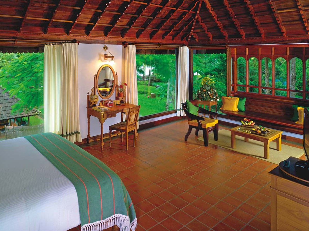 Luxury Pavilion Rooms - Kumarakom Lake Resort