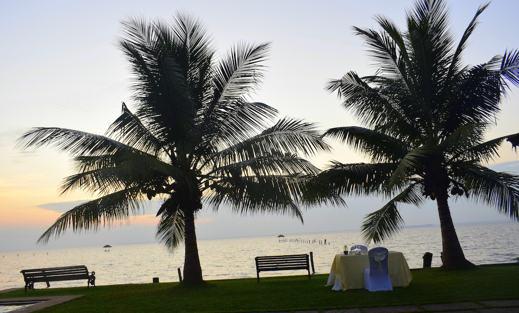 Best Place to Stay in Kumarakom - Kumarakom Lake Resort