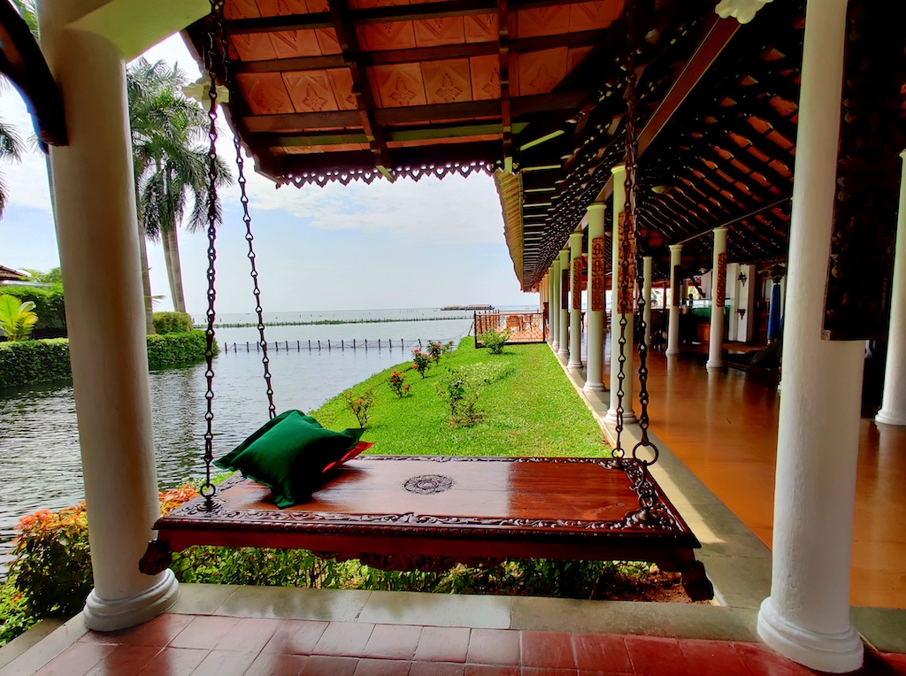 Best Place to Stay in Kumarakom - Kumarakom Lake Resort