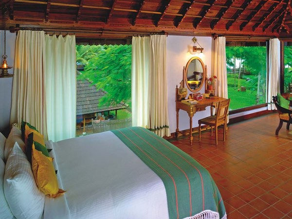 Luxury Pavilion Rooms