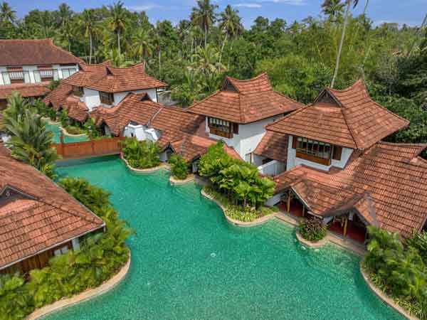 Meandering Pool Villas