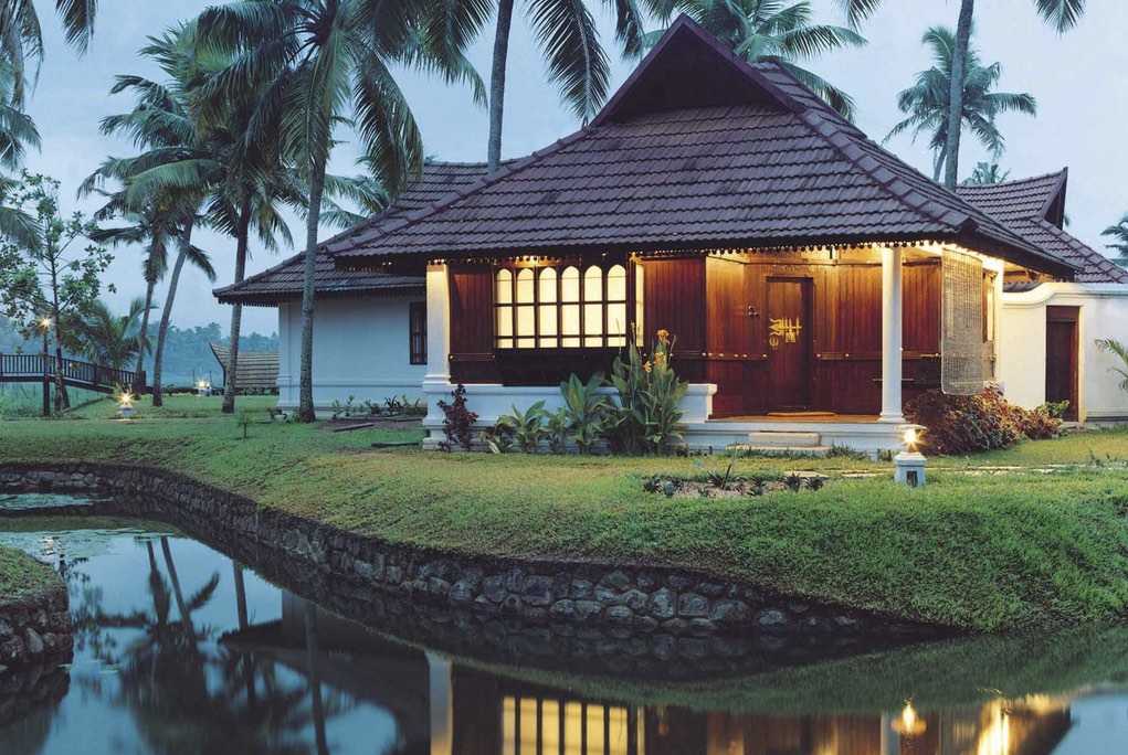 Heritage Villas with Private Pool - Kumarakom Lake Resort