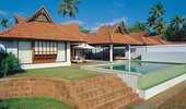 Presidential Suite with Private Pool - Kumarakom Lake Resort