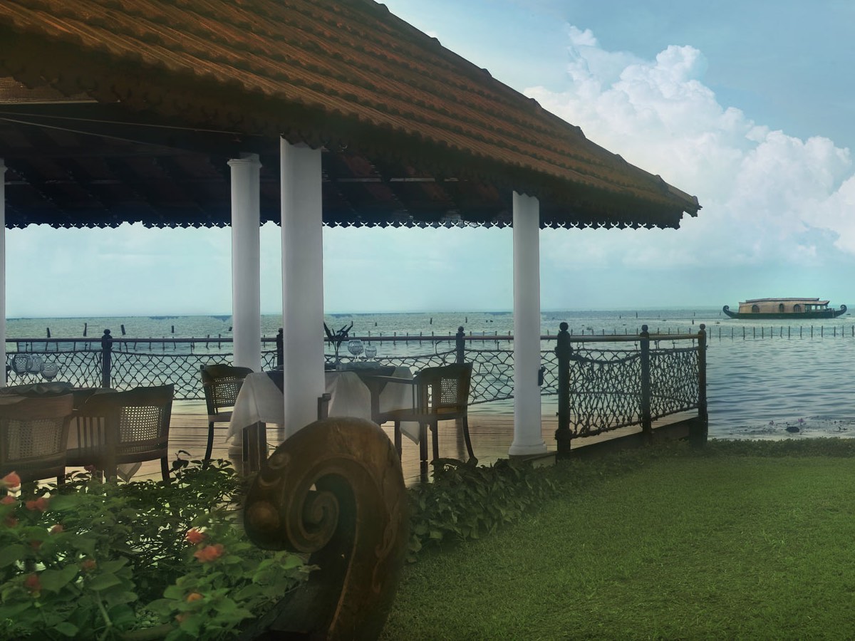 Vembanad, the Seafood Bar - Kumarakom Lake Resort