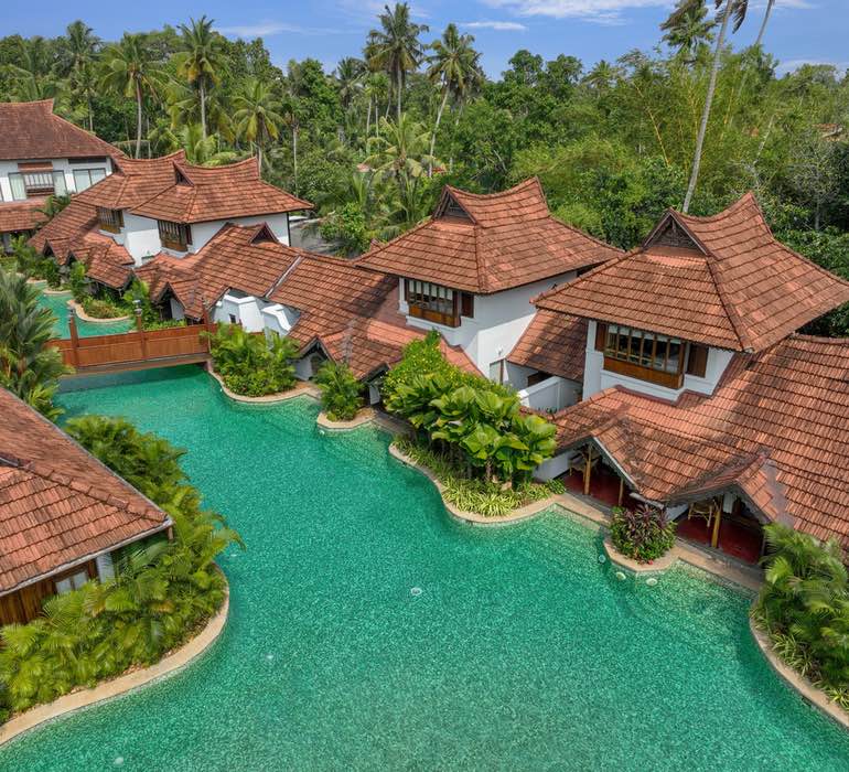 Legacies of Kerala package at Kumarakom Lake Resort